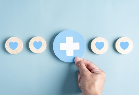 La pr&eacute;voyance obs&egrave;ques, une d&eacute;marche sereine pour prot&eacute;ger vos proches