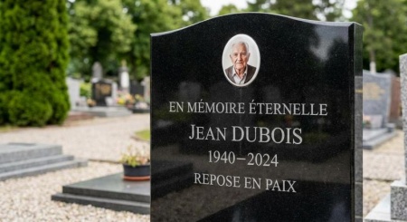 Les plaques fun&eacute;raires, guide pour choisir et personnaliser